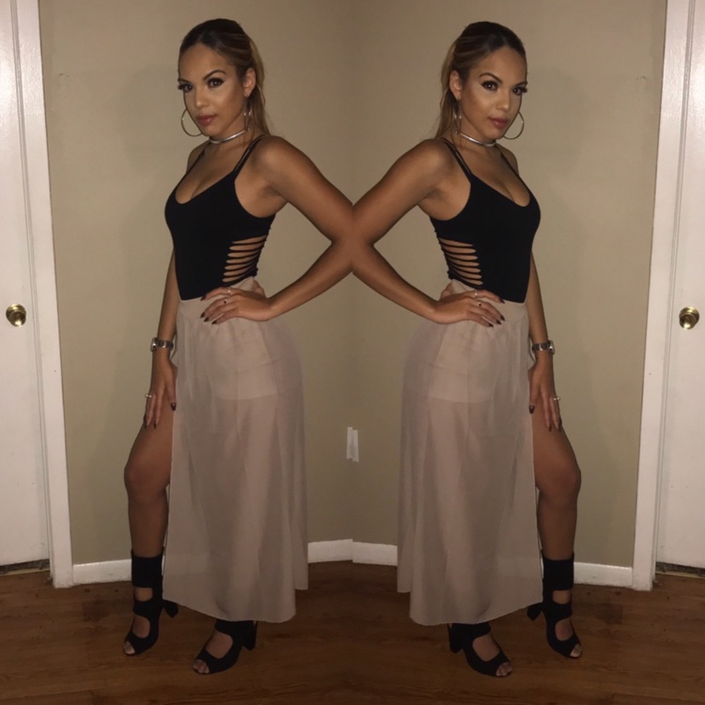 Fashion Nova skirt